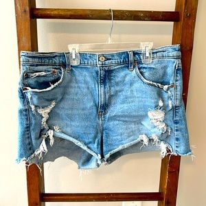 Abercrombie & Fitch High Rise Mom Shorts